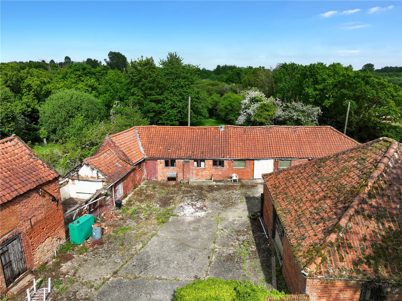 Barns With Planning